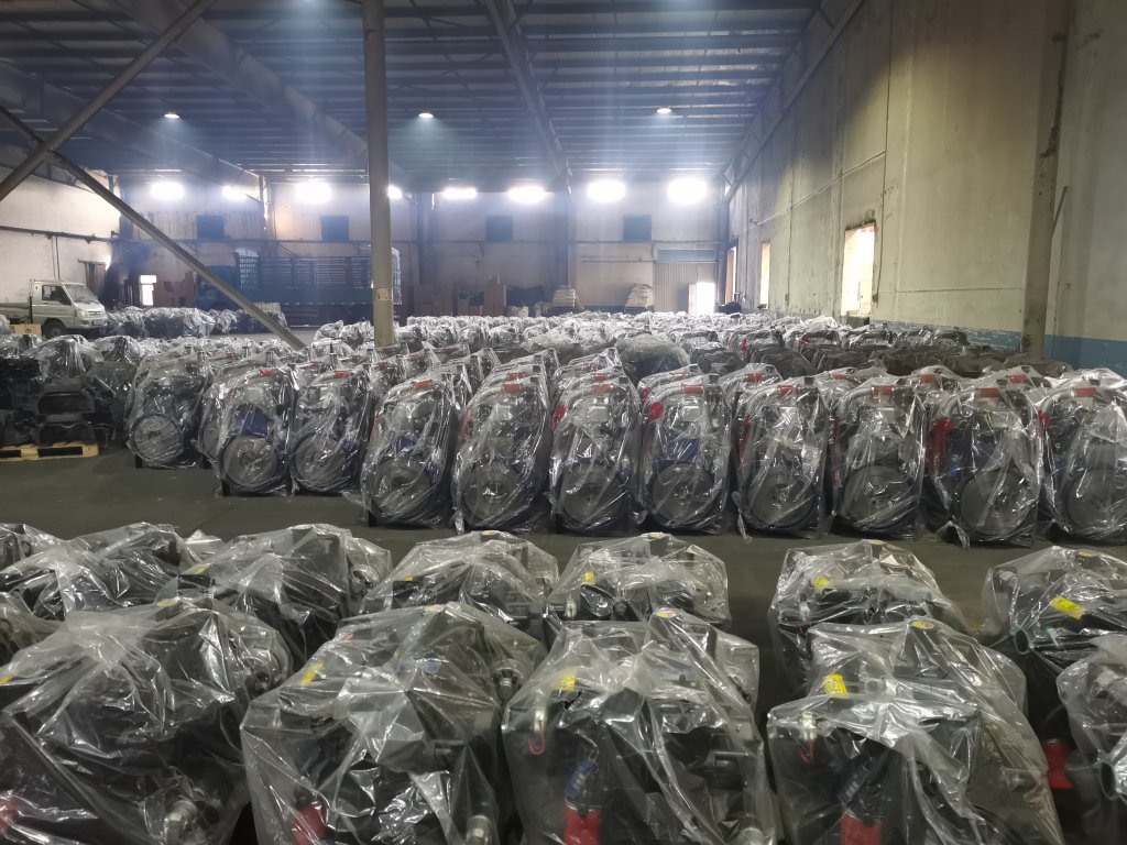 华申动力公司生产的柴油机